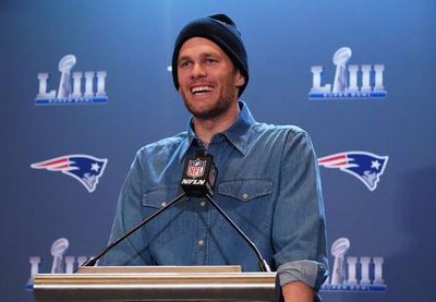 Brady firma con los Tampa Bay Buccaneers - Polideportivo - ABC Color