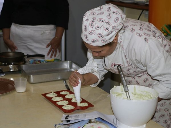 "Es ilegal obligar al pago de salarios sin trabajar", dicen abogados laboralistas