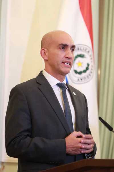 Ministro de Salud confirma circulación comunitaria de coronavirus y casos suman 18 | .::Agencia IP::.
