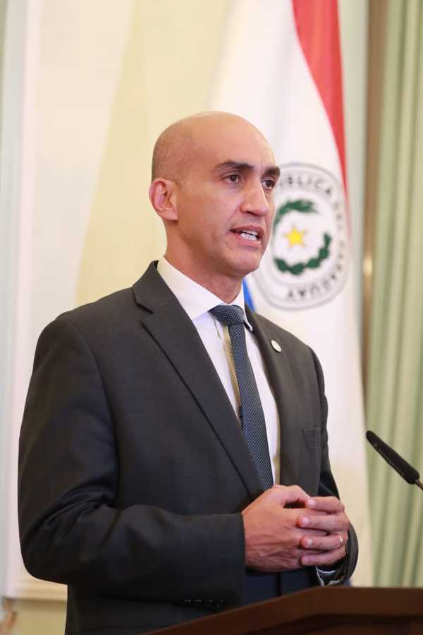 Ministro de Salud confirma circulación comunitaria de coronavirus y casos suman 18 | .::Agencia IP::.