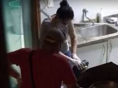 Imputaron a policías que manotearon dólares de chinos en CDE