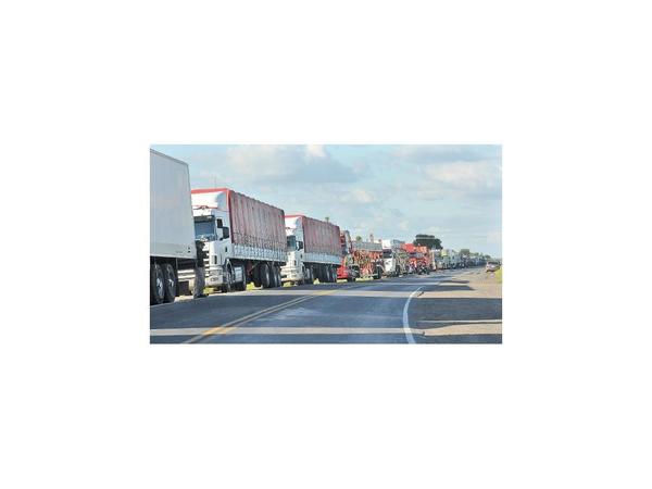 Movimiento de transporte de carga cayó en un 50%