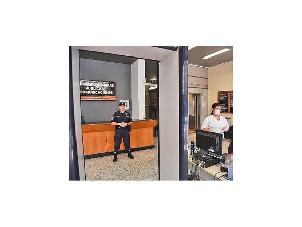 Desinfectan MOPC, tras detectar fiebre alta en funcionaria