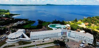 Médicos con covid 19 serán atendidos en el Geriátrico de San Bernardino - ADN Paraguayo
