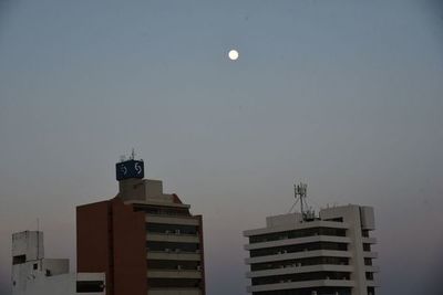 Anuncian un sábado con ambiente fresco con aumento de temperaturas a partir de la tarde - Contacto Ciudadano - ABC Color