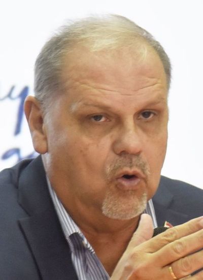 Coronavirus: ministro Joaquín Roa aclara sobre mecanismo para entrega de kits de alimentos - Contacto Ciudadano - ABC Color