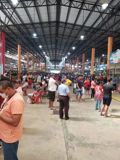 Abasto Norte viola disposiciones sanitarias, exponiendo a sus trabajadores y a la ciudadanía - ADN Paraguayo