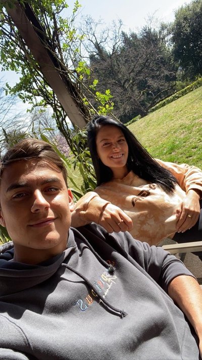 Paulo Dybala y su novia tienen COVID-19
