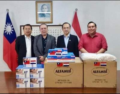 Planillero de la UNE no deja de “figuretear” ni en cuarentena