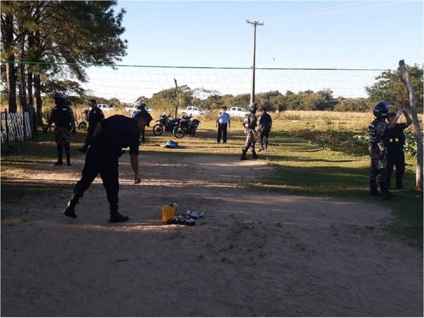 Detenidos por jugar voley y tomar bebidas alcohólicas en plena pandemia