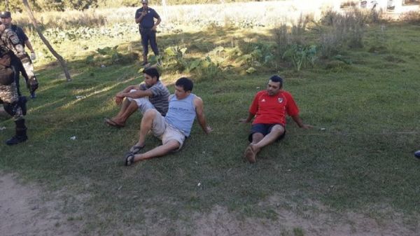 Detenidos por jugar voley y tomar bebidas alcohólicas en plena pandemia