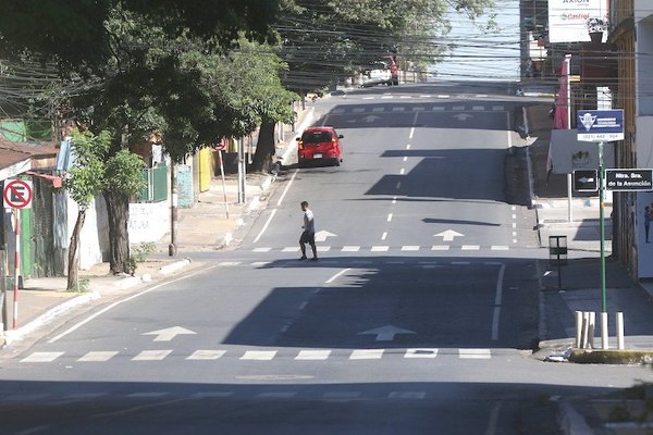 Mucha gente respetó la restricción y no salió | Crónica