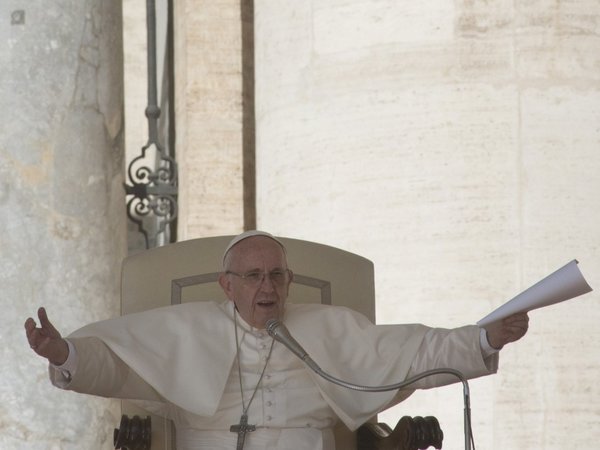 El Papa advierte a empresas que despedir para salvarse no es solución