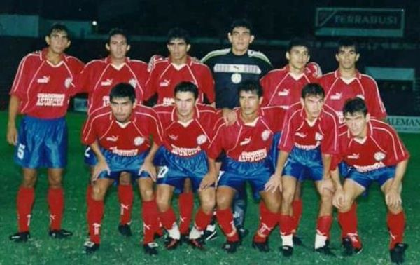 Un día como hoy: paraguayos en Copa - Fútbol - ABC Color