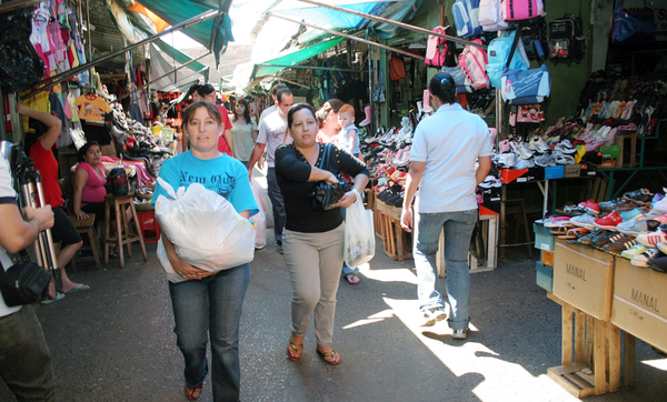 Cierran de forma indefinida calles aledañas al Mercado 4