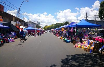 Se cierran calles adyacentes al Mercado 4