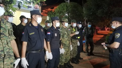 Policía Nacional: "solo pueden circular dos personas por vehículo"