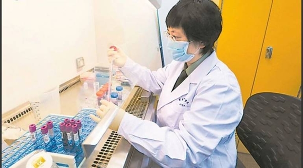 HOY / La “terminator del ébola” es una científica china y desarrolló la vacuna de prueba contra el COVID-19