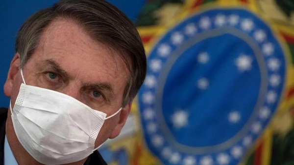 Bolsonaro y el coronavirus: autoriza suspensión de contratos laborales y el no pago de salarios durante el periodo - ADN Paraguayo