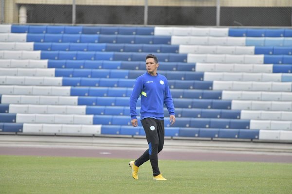 La experiencia de un paraguayo en el fútbol de Hong Kong