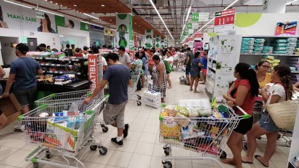 Ciudadanos denuncian suba de precios en supermercados - Paraguay Informa