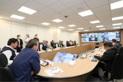 Bolsonaro revoca medida que permitía la suspensión del contrato de trabajo por hasta 4 meses sin salario
