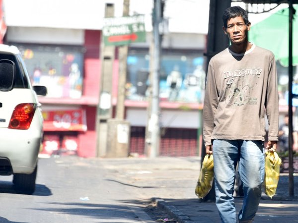 Calles vacías angustian a vendedores ambulantes, y comienzan a sentir hambre