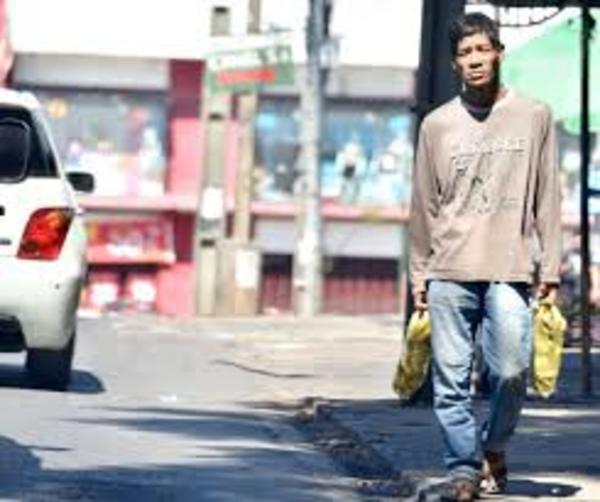 Calles vacías angustian a vendedores ambulantes, y comienzan a sentir hambre