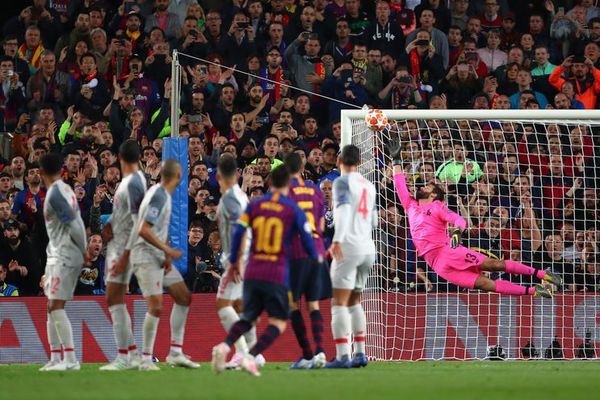 UEFA formaliza el aplazamiento de finales - Fútbol - ABC Color