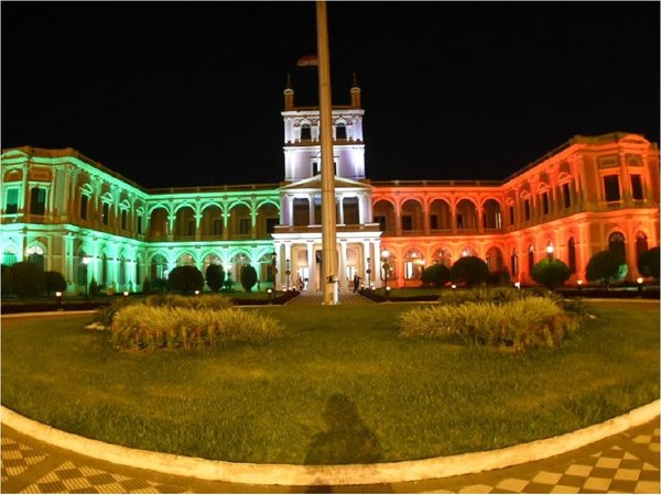 Solidaridad con Italia: El Palacio de López luce los colores de su bandera