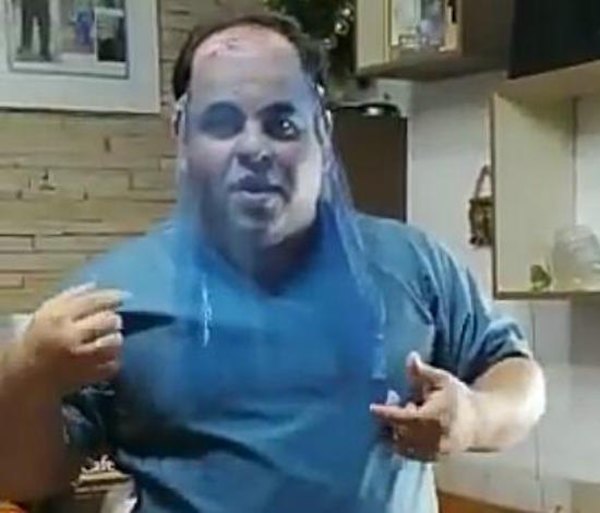 Veterinario enseña cómo hacer mascarillas caseras reutilizables | Crónica