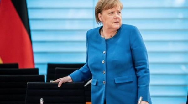 Merkel se pone en cuarentena al contactar con médico que tiene coronavirus