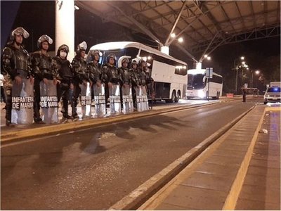Paraguayos llegaron desde Brasil y cumplirán cuarentena en un hotel