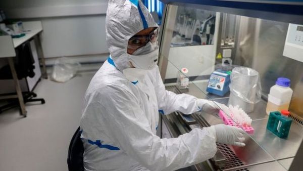 En BRASIL, Juez niega PRISION a MUJER con CORONAVIRUS que estuvo en fiesta con BRASILEÑOS y PARAGUAYOS