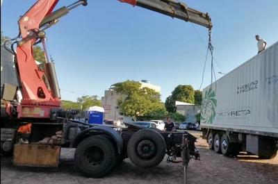 La EBY instaló en Hospital de Lambaré nuevo consultorio móvil | Lambaré Informativo