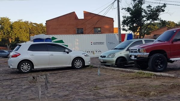 Hospital de Calle'i: Consultorio móvil para pacientes con cuadro respiratorio | San Lorenzo Py