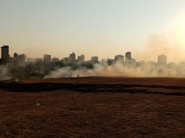 Municipalidad de Asunción presenta denuncia por quemas ante Fiscalía