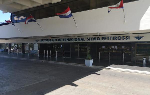 Tras cancelación de vuelos comerciales, así luce el Aeropuerto Silvio Pettirossi