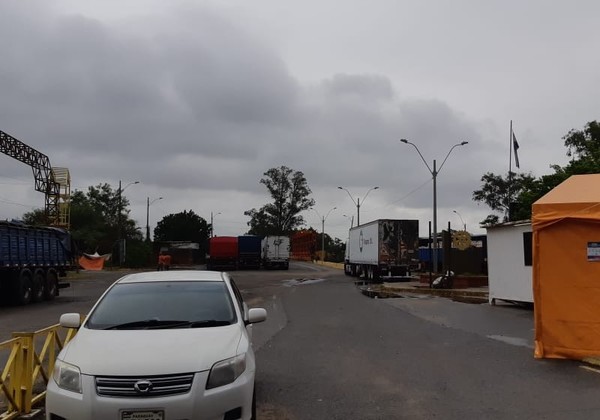Covid-19: Policía Nacional y FF.AA. controlarán fronteras para que se cumpla con la medida