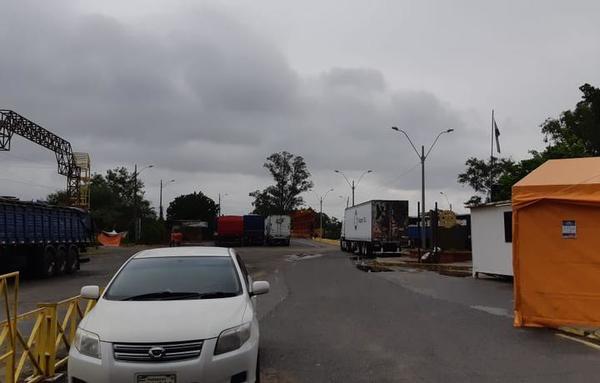 Establecen el cierre total de fronteras en Paraguay