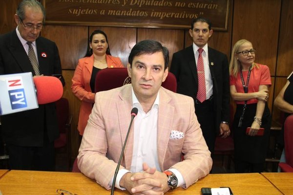 Senador pide a supermercadistas y farmacéuticas no aprovecharse de la emergencia sanitaria - ADN Paraguayo