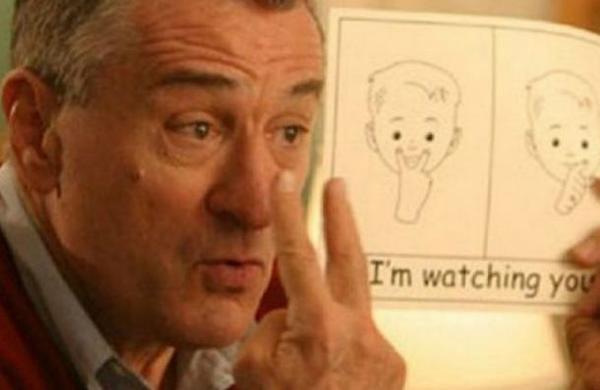 Robert De Niro recurre a su papel en 'La familia de mi novia' para advertir sobre el coronavirus - C9N