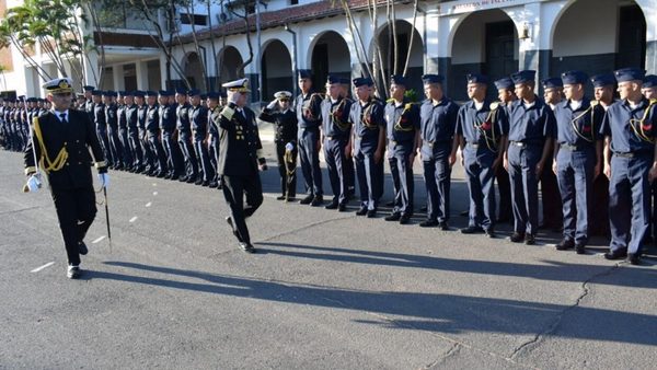 Defensa gasta G. 1.453 millones en uniformes