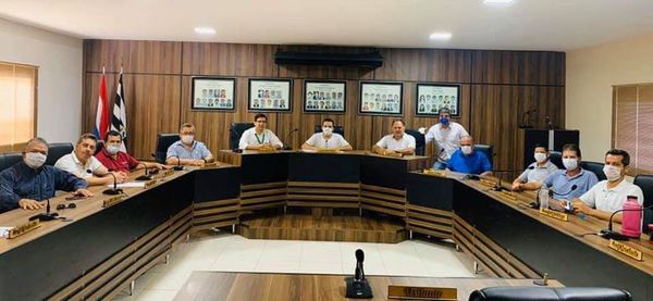 Intendente y concejales de Santa Rita donarán G. 252 millones para comprar alimentos - ABC en el Este - ABC Color