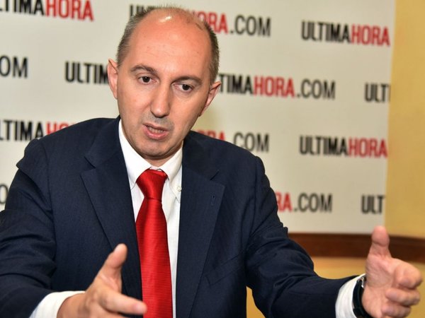 “No hay que pensar que todo está en manos de las autoridades para afrontar la pandemia”