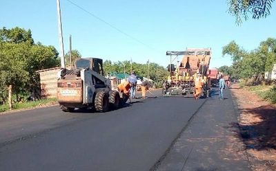 MOPC inicia obra de asfaltado en Cordillera - Economía - ABC Color