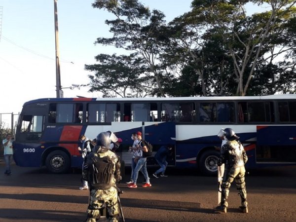 Ministro de Repatriados: Por ahora, solo ingresarán compatriotas que están varados en el exterior - ADN Paraguayo