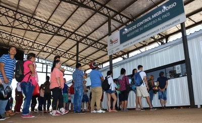 HOY / Más de 400 paraguayos quedaron sin trabajo en el exterior y piden volver al país