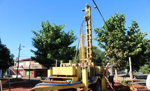 HOY / Primeros pozos para paliar falta de agua quedarán listos en días