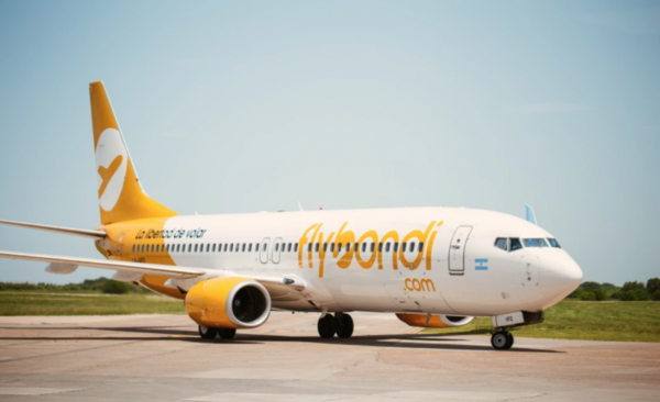 HOY / Aerolínea argentina Flybondi cancela sus vuelos hasta el 30 de abril